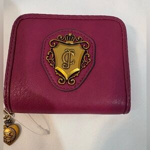 Juicy Couture Romance Coin Zip Around Wallet in Plum berry w/ charm Women’s NWOT